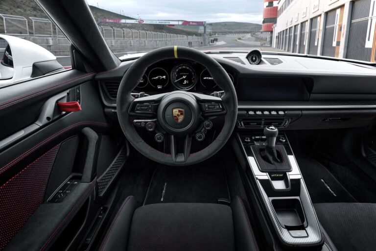 Steering wheel Porsche 911 GT3 992 Zettl Itec